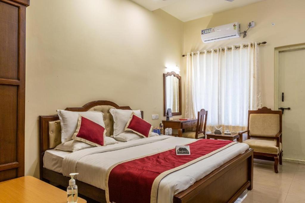 Kstdc Hotel Mayura Biligiri, Br Hills Honganoor Exteriér fotografie